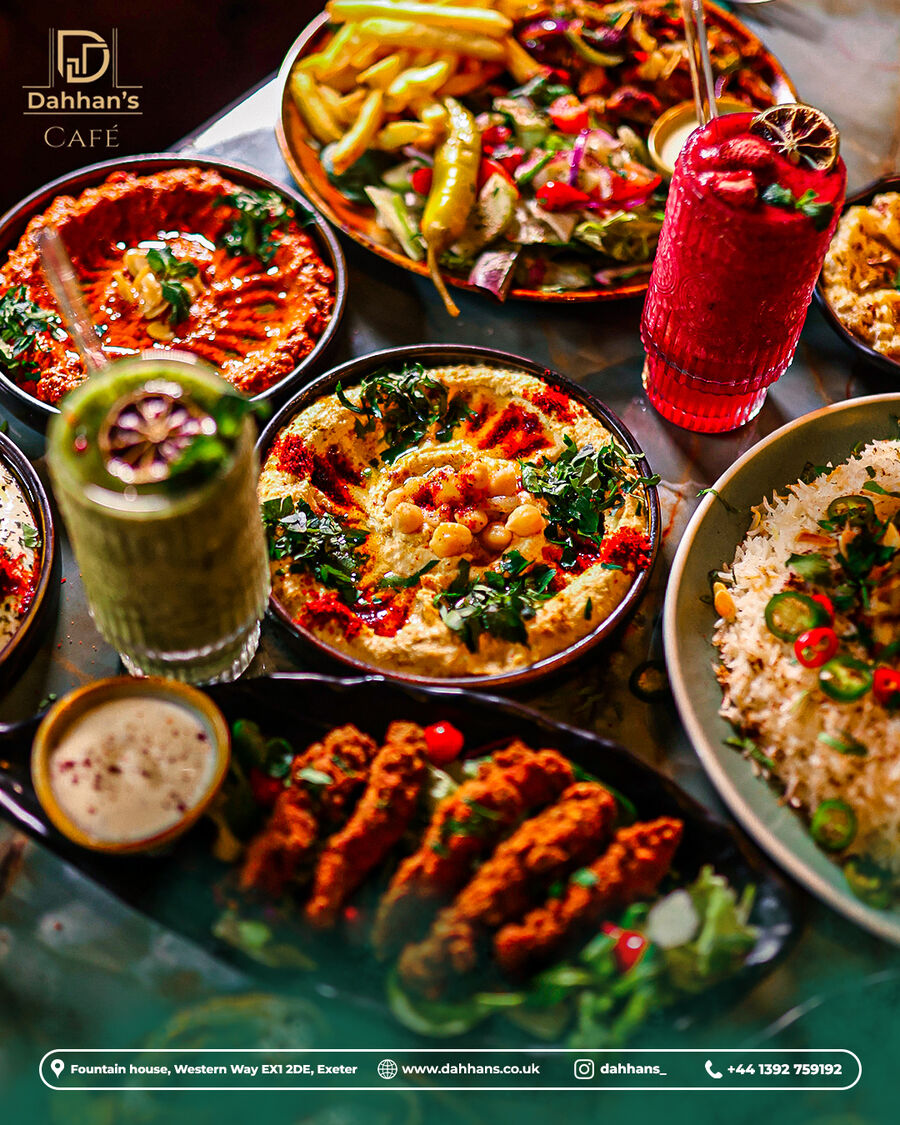 A full Dahhan's feast - hummus, muhammara, falafel and fresh juices